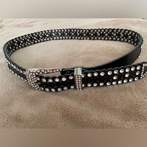 🌻5/$16🌻 Rhinestone belt